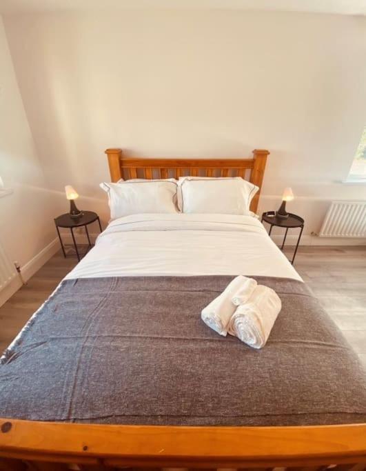 Valley Lodge 3 Bedroom Retreat In Craigantlet Hills Belfast Eksteriør billede